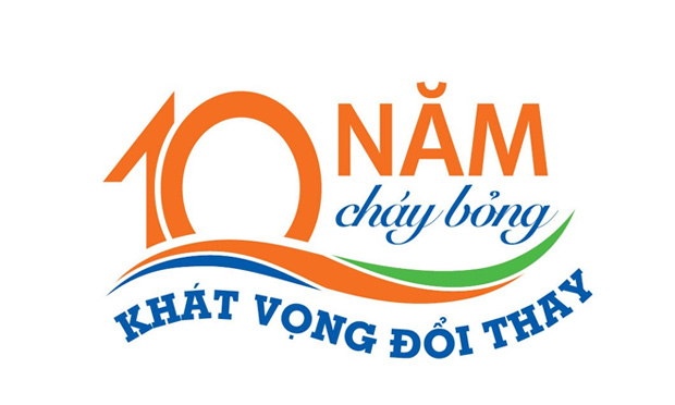 Mẫu logo kỷ niệm 10 năm